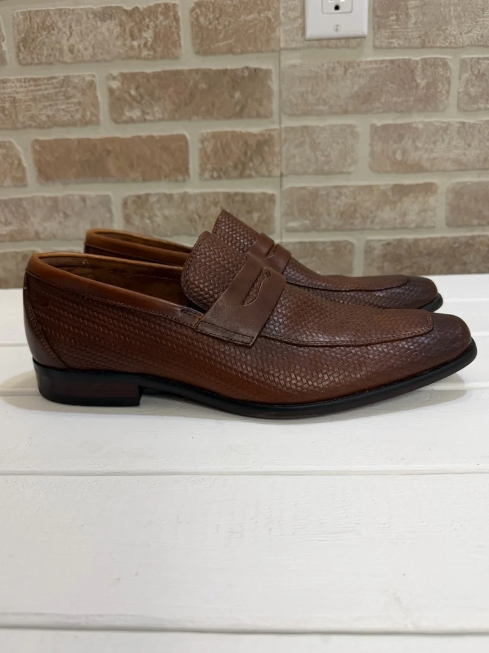 Florsheim Brown Woven Leather Loafers Size 8D Dress Shoes Slip On Classic